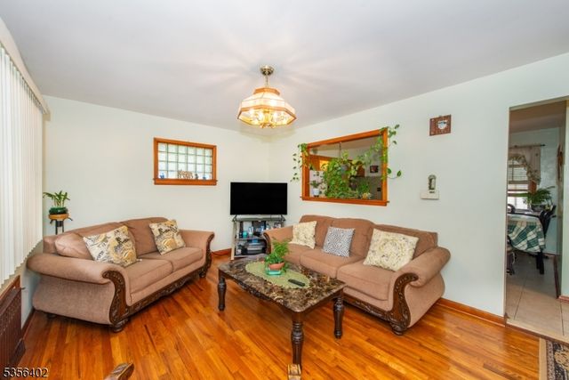 350 Trenton Ave, Paterson City, NJ 07503