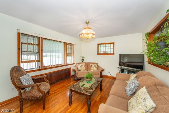 350 Trenton Ave, Paterson City, NJ 07503