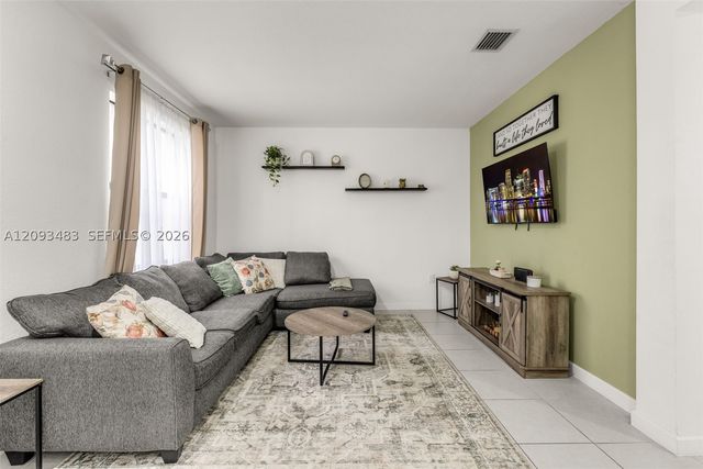 13228 SW 286th St, Homestead, FL 33033
