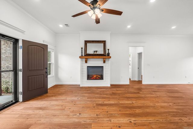 12 Otto Landing Dr, Greenbrier, AR 72058