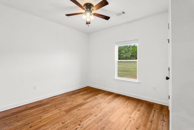 12 Otto Landing Dr, Greenbrier, AR 72058