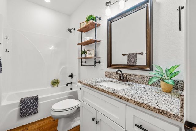 12 Otto Landing Dr, Greenbrier, AR 72058