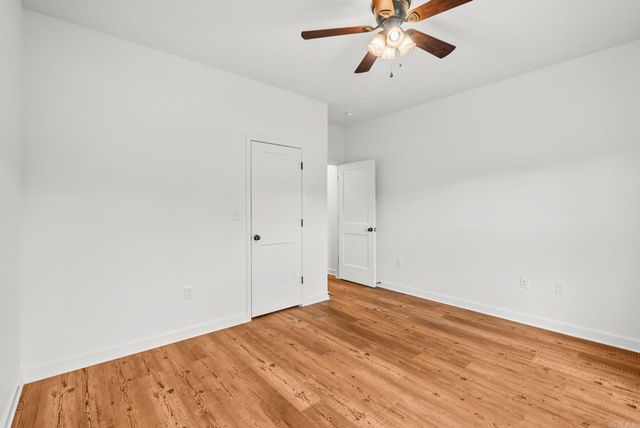 12 Otto Landing Dr, Greenbrier, AR 72058