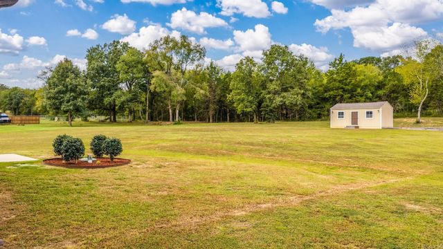12 Otto Landing Dr, Greenbrier, AR 72058