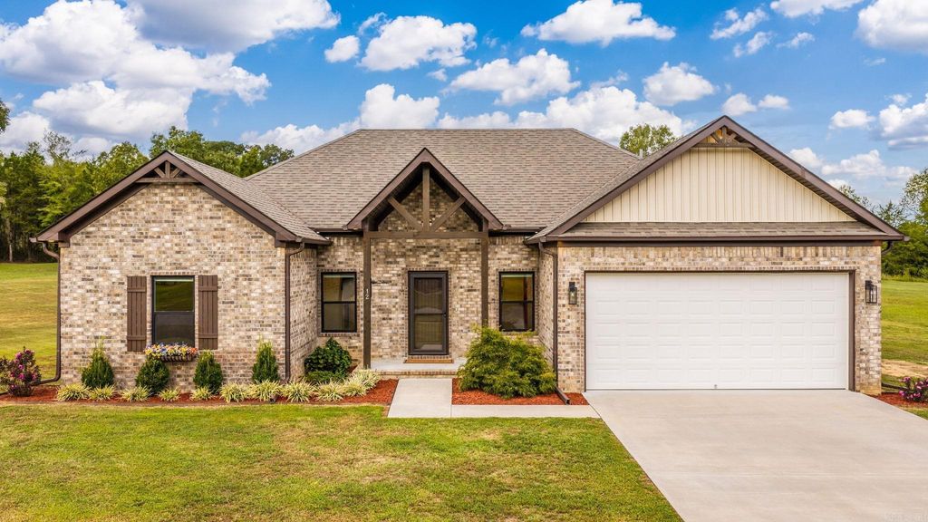 12 Otto Landing Dr, Greenbrier, AR 72058