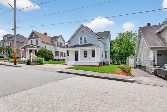 28 Greendale Ave, Worcester, MA 01606