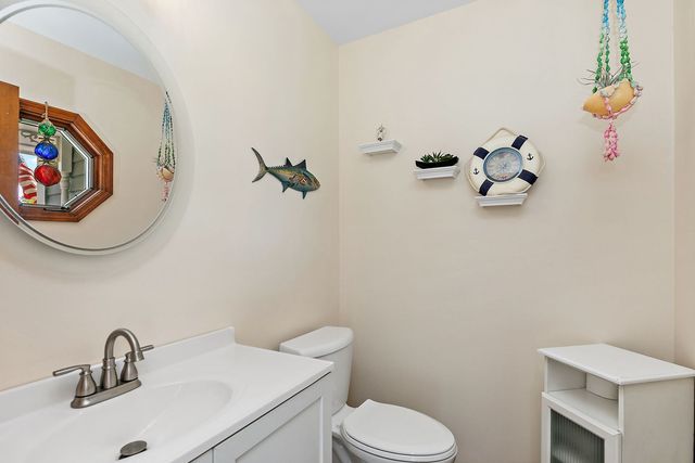 6 Amanda Lane, Yorkville, IL 60560