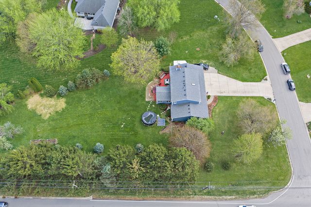 6 Amanda Lane, Yorkville, IL 60560
