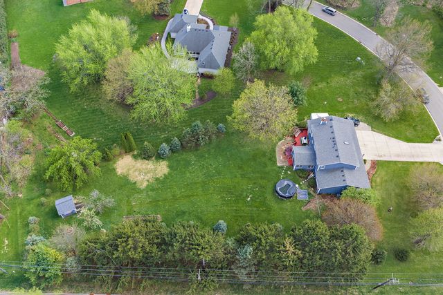 6 Amanda Lane, Yorkville, IL 60560