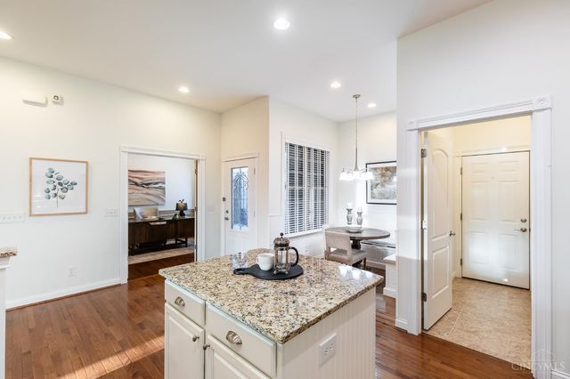 5873 Falling Brook Drive, Mason, OH 45040