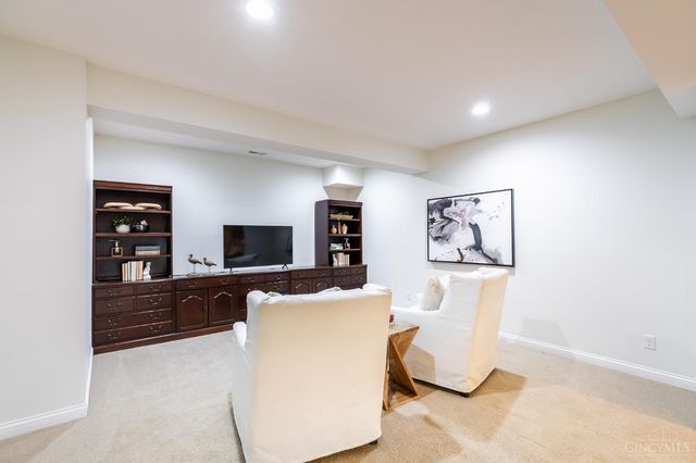 5873 Falling Brook Drive, Mason, OH 45040