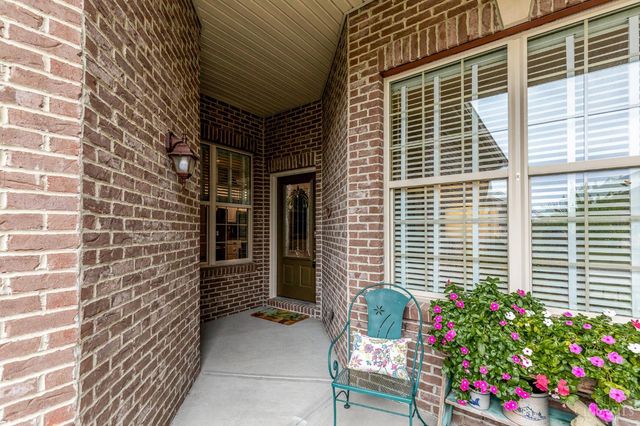 5873 Falling Brook Drive, Mason, OH 45040