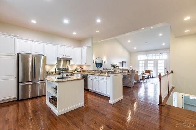 5873 Falling Brook Drive, Mason, OH 45040