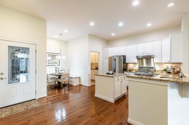 5873 Falling Brook Drive, Mason, OH 45040