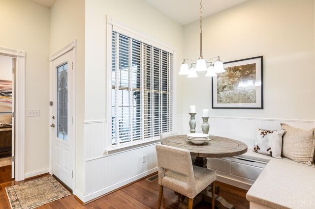 5873 Falling Brook Drive, Mason, OH 45040