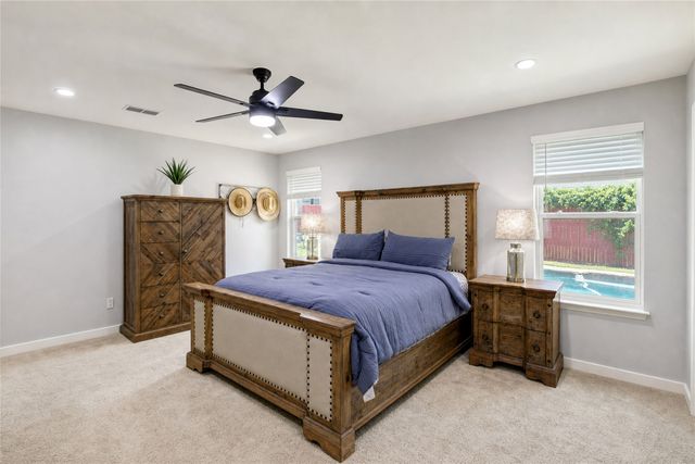 2917 Cresthaven Drive, Grapevine, TX 76051