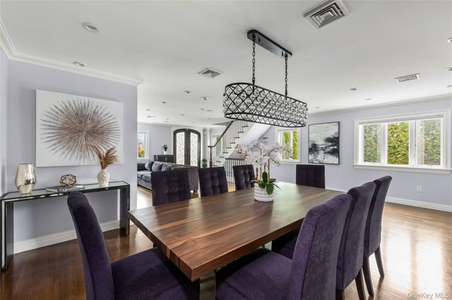 15496 Riverside Drive, Whitestone, NY 11357