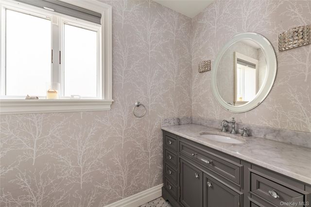 15496 Riverside Drive, Whitestone, NY 11357