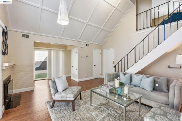 33253 Lake Pyramid St, Fremont, CA 94555