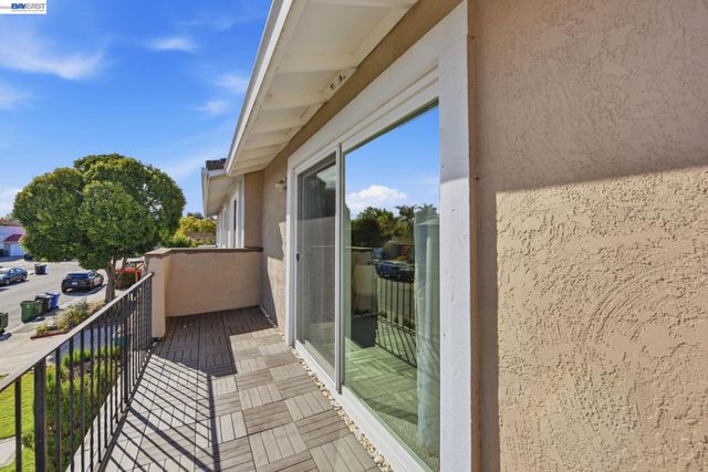 33253 Lake Pyramid St, Fremont, CA 94555
