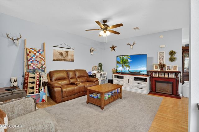 495 Cinnamon Drive, Marianna, FL 32448