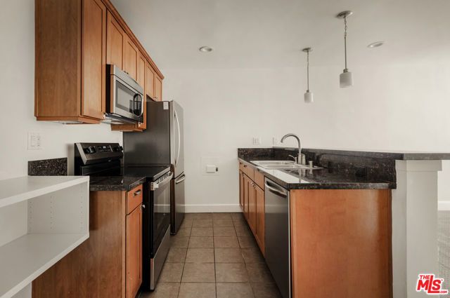 10982 Roebling Avenue 436, Los Angeles, CA 90024