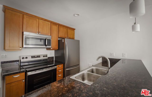 10982 Roebling Avenue 436, Los Angeles, CA 90024