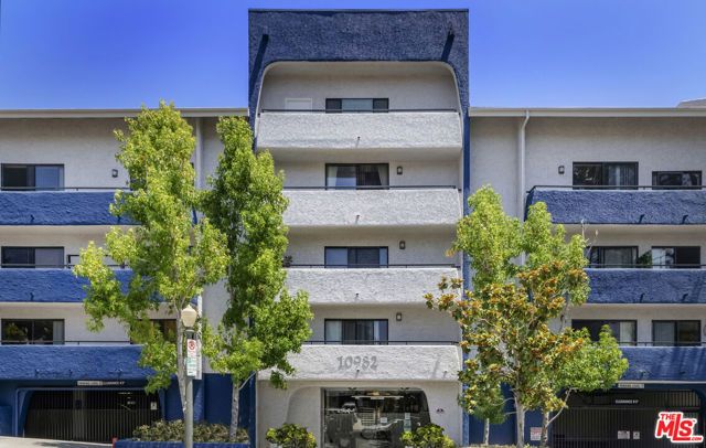 10982 Roebling Avenue 436, Los Angeles, CA 90024