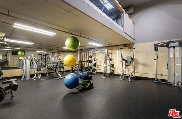 10982 Roebling Avenue 436, Los Angeles, CA 90024