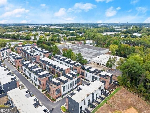 1256 Chelsea Circle NW, Atlanta, GA 30318