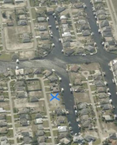 416 NW 38 pl, Cape Coral, FL 33993