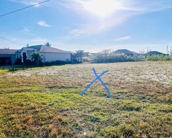 416 NW 38 pl, Cape Coral, FL 33993