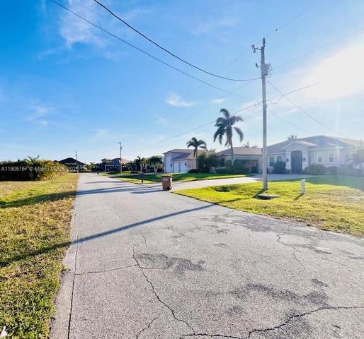 416 NW 38 pl, Cape Coral, FL 33993