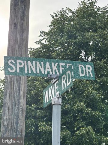 26 SPINNAKER DR, Mount Laurel, NJ 08054