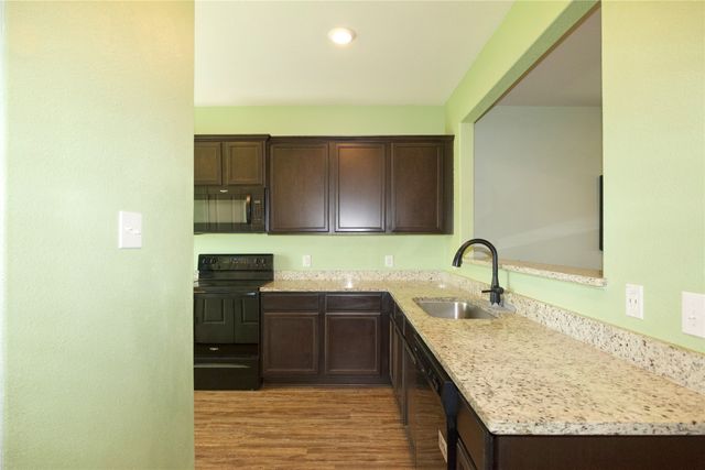 3026 Watercrest Drive, Sanger, TX 76266