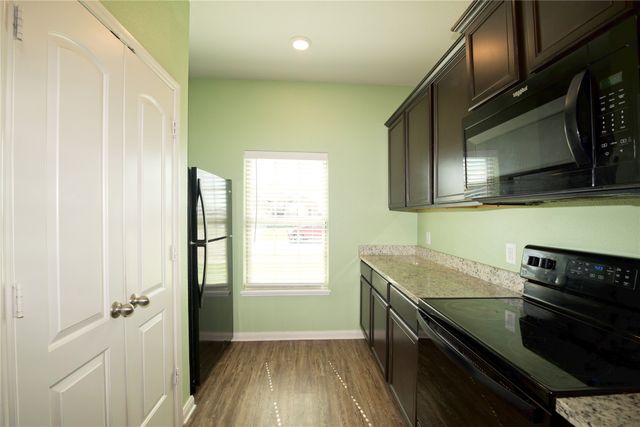 3026 Watercrest Drive, Sanger, TX 76266