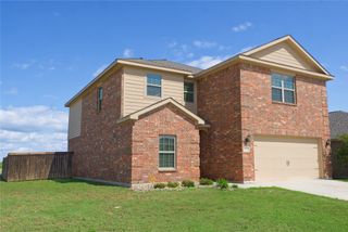 3026 Watercrest Drive, Sanger, TX 76266