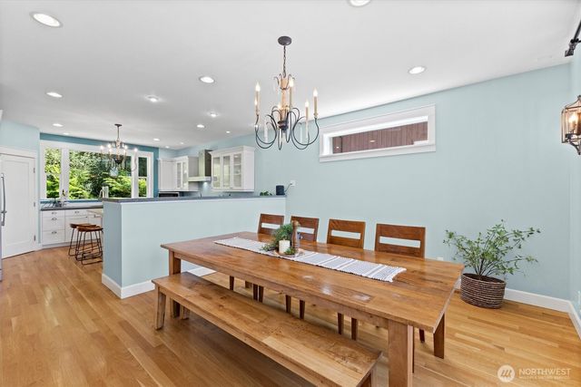 89 Grand View Lane, Bellingham, WA 98229