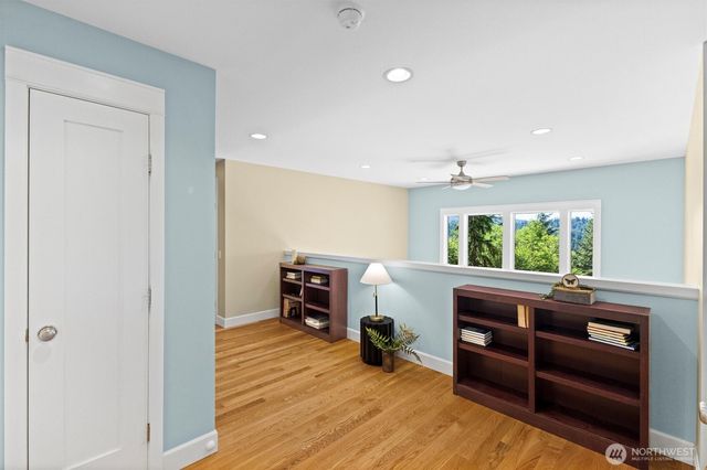 89 Grand View Lane, Bellingham, WA 98229