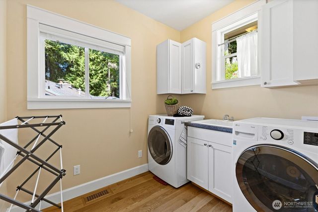 89 Grand View Lane, Bellingham, WA 98229