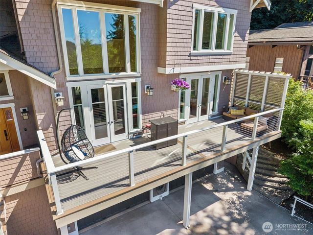 89 Grand View Lane, Bellingham, WA 98229