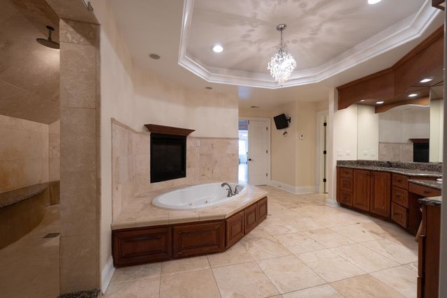 17949 S Crystal Lake Drive, Mokena, IL 60448