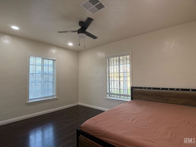 104 S Kincaid Street, Bakersfield, CA 93307