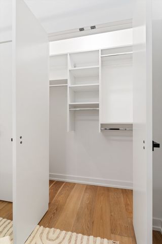 4513 N CLARK Street 410, Chicago, IL 60640