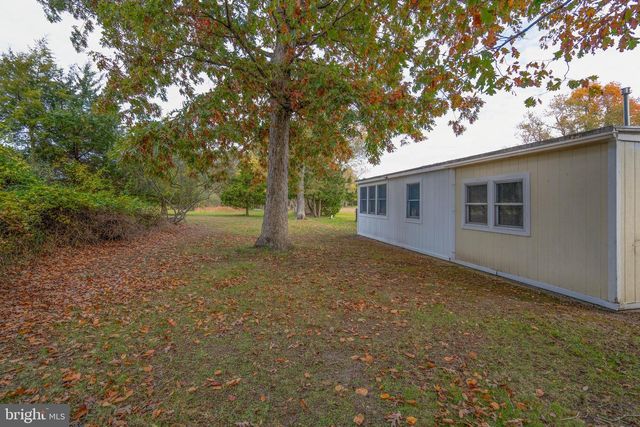 687 PESTLETOWN RD, Waterford Works, NJ 08089