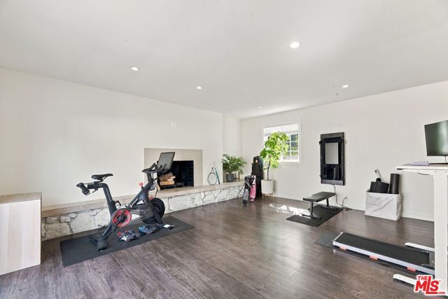 1842 W 42nd Street, Los Angeles, CA 90062