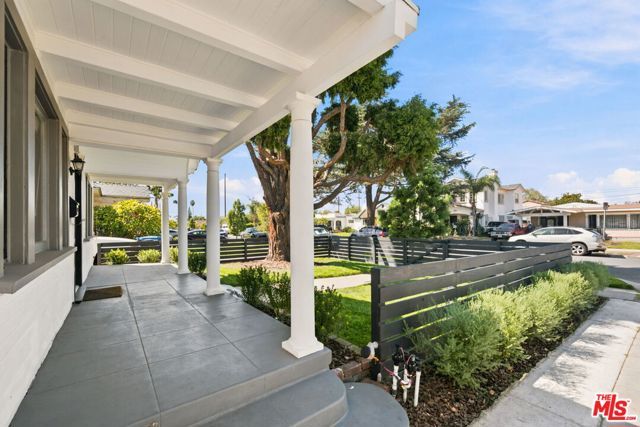 1842 W 42nd Street, Los Angeles, CA 90062
