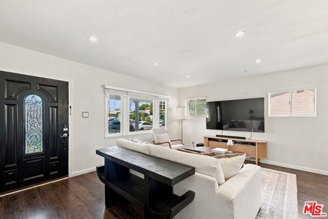 1842 W 42nd Street, Los Angeles, CA 90062