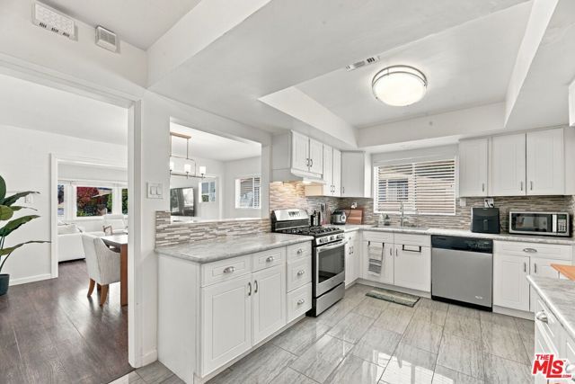 1842 W 42nd Street, Los Angeles, CA 90062