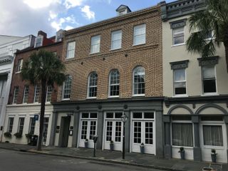 28 Broad Street 304, Charleston, SC 29401